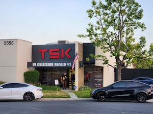 TeslaService.LA | TSK